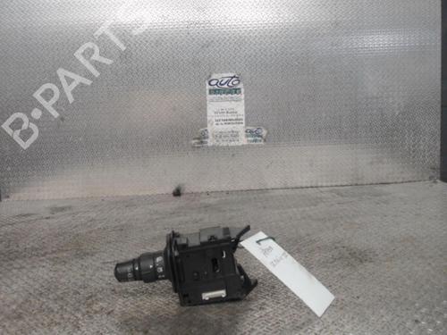 Used Steering column stalk RENAULT SCÉNIC II (JM0/1_) 1.5 dCi (JM16) (103 hp) 24085121