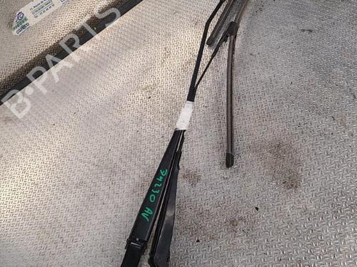 Used Front windshield wiper arm Front windshield wiper arm CITROËN BERLINGO Box Body/MPV (B9) 1.6 HDi 90 (90 hp) 24098425 24098425