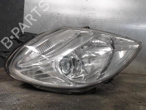 Used Right headlight Right headlight CITROËN C8 (EA_, EB_) 2.0 HDi (107 hp) 24089837 24089837