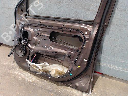 Right front door CITROËN C-CROSSER (VU_, VV_) 2.2 HDi | BP24100657C3 