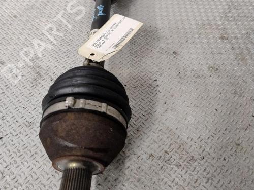 Used Left front driveshaft VW POLO IV (9N_, 9A_) 1.4 TDI (70 hp) 32399462