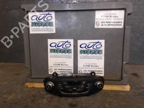 Used Climate control Climate control 24069636 24069636