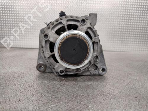 Used Alternator Alternator TOYOTA YARIS (_P13_) 1.4 D (NLP130_, NLP130) (90 hp) 40553563 40553563