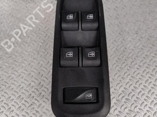 Used Left front window switch DACIA DUSTER (HS_) 1.5 dCi (109 hp) 30139238