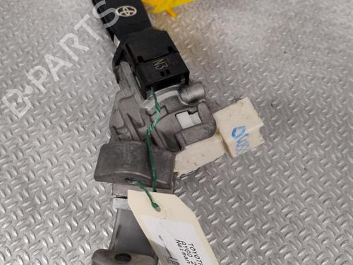 Used Ignition barrel TOYOTA AYGO (_B4_) 1.0 (KGB40) (69 hp) 28970361