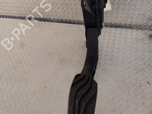 Used Pedal RENAULT CAPTUR II (HF_) E-TECH 145 (HFMU) (143 hp) 28685287