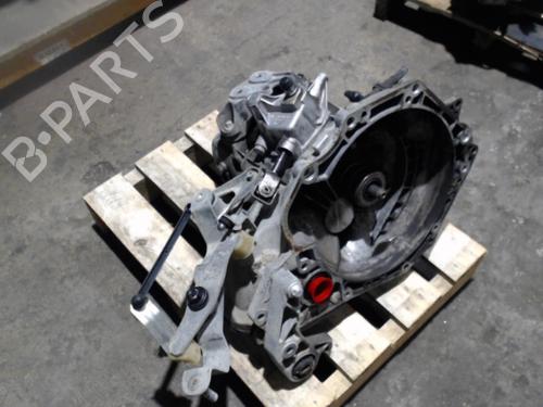 Used Gearbox OPEL CORSA C (X01) 1.2 Twinport (F08, F68) (80 hp) 24080372