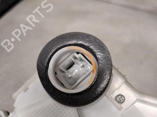Front right lock TOYOTA YARIS (_P9_) 1.4 D-4D (NLP90_, NLP90R) | BP29468467C97 