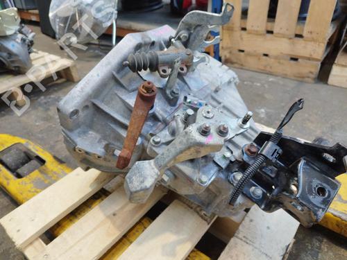 Gearbox TOYOTA YARIS (_P9_) 1.0 VVT-i (KSP90_, KSP90R) | BP29046877M3