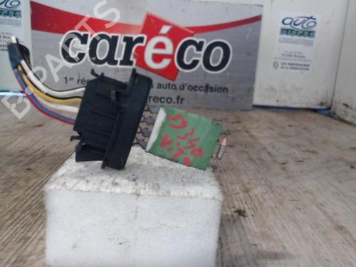 Used Heater resistor MERCEDES-BENZ VITO Van (W638) [1997-2003]  24068506