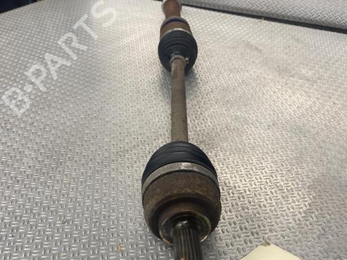 Used Right front driveshaft RENAULT CLIO III (BR0/1, CR0/1) 1.2 16V (BR02, BR0J, BR11, CR02, CR0J, CR11) (75 hp) 24079170