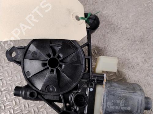 Left front window motor VW GOLF VIII (CD1, DA1) 2.0 TDI | BP31284100E21