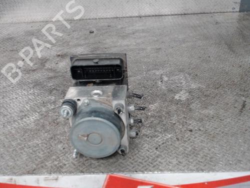 Used ABS pump FIAT PUNTO (199_) 1.3 D Multijet (84 hp) 30484016