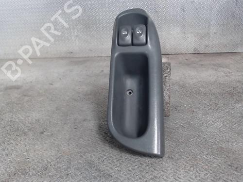 Used Left front window switch RENAULT SCÉNIC I MPV (JA0/1_, FA0_) 1.6 (JA00, JA16, JA15, JA19, JA1V, JA2B, JA2C, JA0B,... (107 hp) 24080779