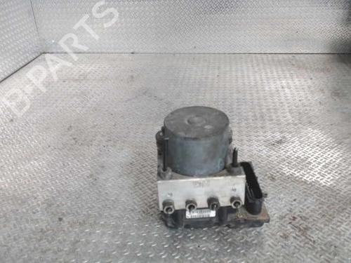 Used ABS pump OPEL MERIVA A MPV (X03) 1.7 CDTI (E75) (100 hp) 30483419