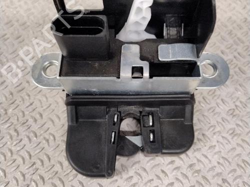 Used Electronic module Electronic module VW TOURAN (1T1, 1T2) 1.9 TDI (105 hp) 32075621 32075621