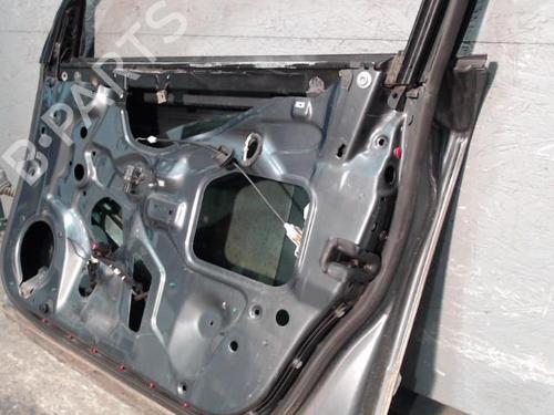Used Right front door AUDI A4 B7 (8EC) 1.9 TDI (116 hp) 24098302