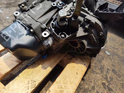 gearbox-renault-clio-iii-br01-cr01-2005-2006-2007-2008-2009-2010-2011-2012-2013-2014-30311256 main image
