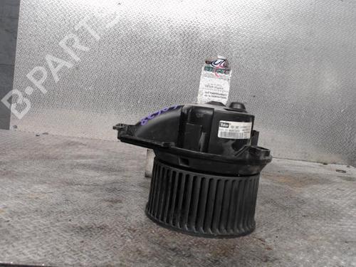 Used Heater blower motor MERCEDES-BENZ VITO Van (W638) 112 CDI 2.2 (638.094) (122 hp) 24092955