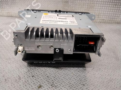 Used Radio VW POLO V (6R1, 6C1) 1.2 TDI (75 hp) 27581518