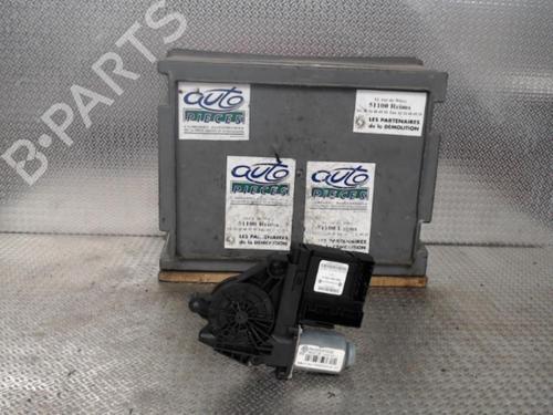 Used Front right window mechanism VW GOLF VI (5K1) 2.0 TDI (110 hp) 24072138