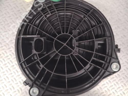 Used Tailgate handle Tailgate handle VW POLO V (6R1, 6C1) 1.2 TDI (75 hp) 25704433 25704433