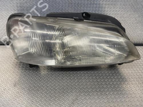 Used Right headlight PEUGEOT 106 II (1A_, 1C_) 1.1 i (60 hp) 24062121