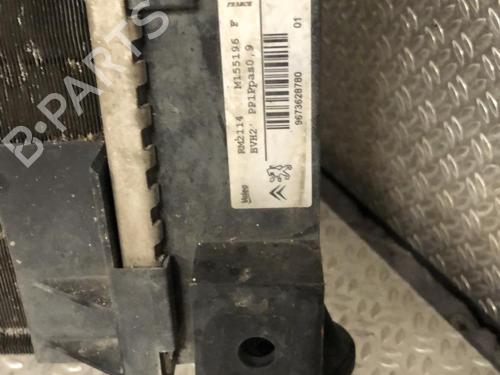 Used Water radiator Water radiator PEUGEOT 308 II (LB_, LP_, LW_, LH_, L3_) 1.6 THP 125 (125 hp) 24074745 24074745