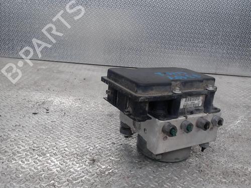 Used ABS pump RENAULT CLIO II (BB_, CB_) 1.5 dCi (B/CB3M) (64 hp) 30483651