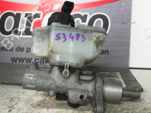 Used Brake master cylinder Brake master cylinder SKODA OCTAVIA II (1Z3) 2.0 TDI (136 hp) 24064757 24064757