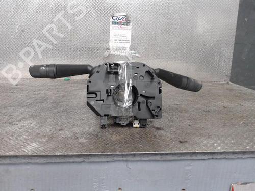 Used Switch Switch FIAT PUNTO EVO (199_) 1.3 D Multijet (199AXC1A, 199BXC1A, 199AXT1A, 199BXT1A) (75 hp) 30484069 30484069