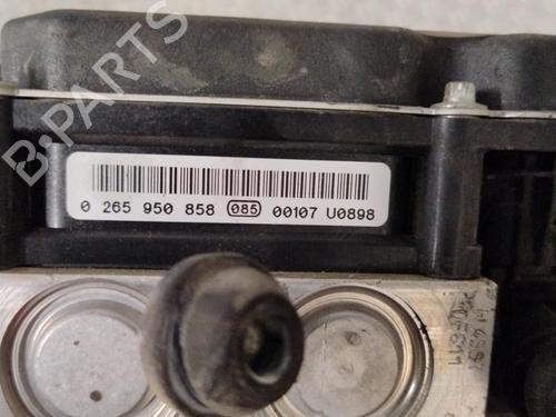 Used ABS pump ABS pump AUDI A6 C6 Avant (4F5) 2.0 TDI (170 hp) 30740186 30740186
