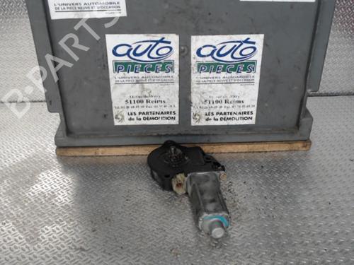 Used Left front window motor HYUNDAI TRAJET (FO) 2.0 CRDi (113 hp) 24071688