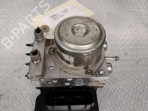 Used ABS pump RENAULT KOLEOS I (HY_) 2.0 dCi 4x4 (HY0K) (150 hp) 30483212
