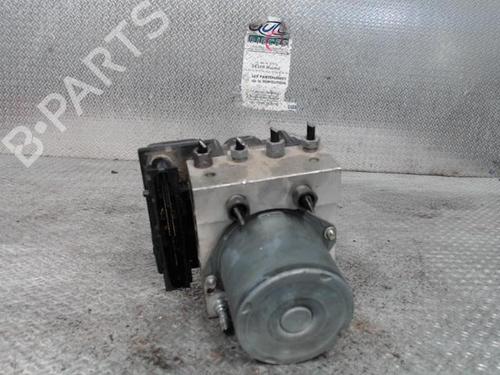 Used ABS pump PEUGEOT 307 (3A/C) 1.6 HDi (90 hp) 30484181