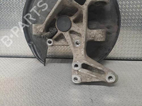 Used Right rear steering knuckle VW TIGUAN (5N_) 2.0 TDI (140 hp) 24069668