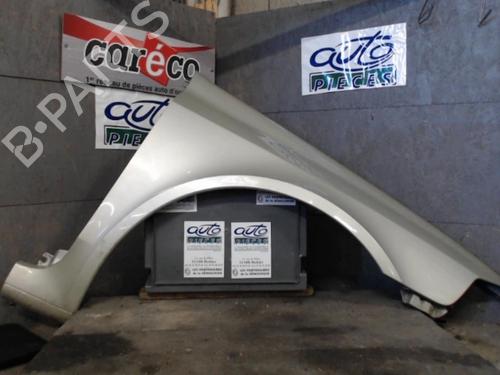 Used Right front fenders RENAULT LAGUNA II (BG0/1_) 1.8 16V (BG04, BG0B, BG0C, BG0V) (117 hp) 24066869