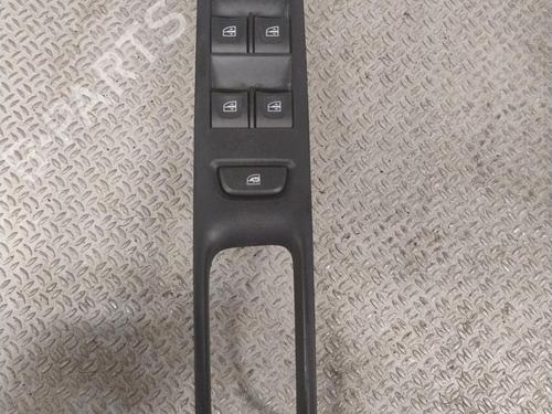 Used Left front window switch Left front window switch RENAULT CAPTUR I (J5_, H5_) 0.9 TCe 90 (90 hp) 31819480 31819480