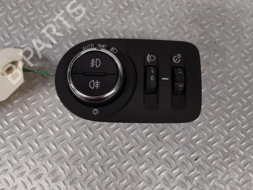 Used Headlight switch Headlight switch OPEL CROSSLAND X / CROSSLAND (P17, P2QO) 1.2 (75) (110 hp) 27621433 27621433