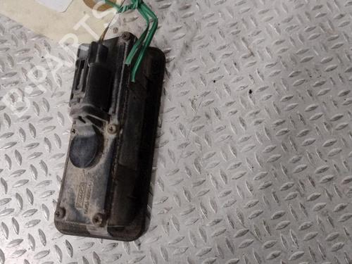 Trunk håndtak FORD FIESTA VI (CB1, CCN) 1.6 TDCi | BP26877029C132 