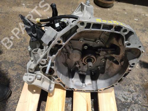 gearbox-renault-twingo-ii-cn0_-2007-32332437 main image