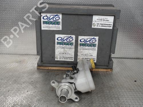 Used Brake master cylinder FIAT DUCATO Platform/Chassis (250_) 150 Multijet 2,3 D (148 hp) 24071840