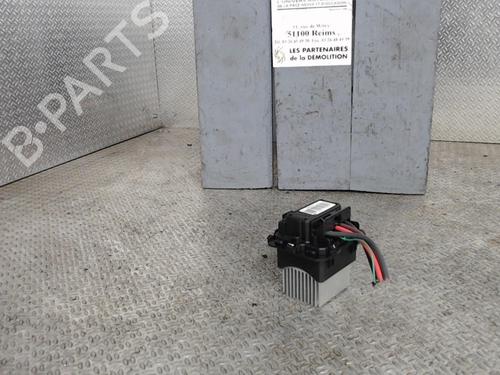Varmeblæsermodstand RENAULT TRAFIC III Bus (JG_) 1.6 dCi 120 (JGMB) (120 hp) 24078314