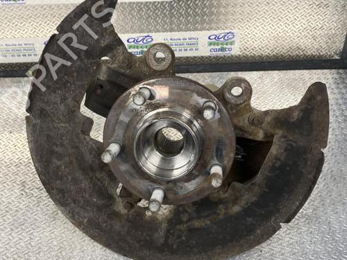 Left front steering knuckle VOLVO S40 II (544) 2.0 D | BP24101554M25