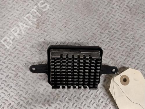 Used Heater resistor Heater resistor PEUGEOT 5008 (0U_, 0E_) 1.6 HDi (112 hp) 33058305 33058305