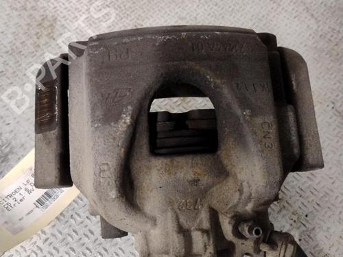 Used Right front brake caliper Right front brake caliper CITROËN C5 III (RD_) 1.6 HDi 110 (RD9HZC) (109 hp) 27530059 27530059