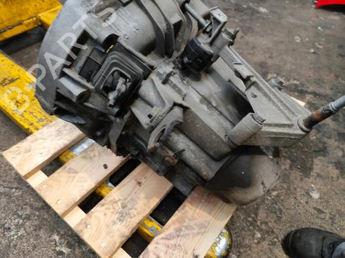 Gearbox RENAULT CLIO I (B/C57_, 5/357_) | BP32354170M3