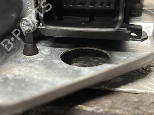 Used Front left window mechanism Front left window mechanism PEUGEOT 508 I (8D_) 2.0 HDi (163 hp) 33947677 33947677