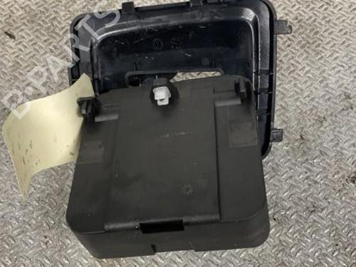 Used Shift knob Shift knob PEUGEOT 3008 I MPV (0U_) 2.0 HDi Hybrid4 (0URHCA) (200 hp) 24100969 24100969