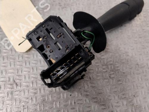 Used Steering column stalk Steering column stalk RENAULT TWINGO II (CN0_) 1.2 16V (CN04, CN0B) (75 hp) 25704316 25704316